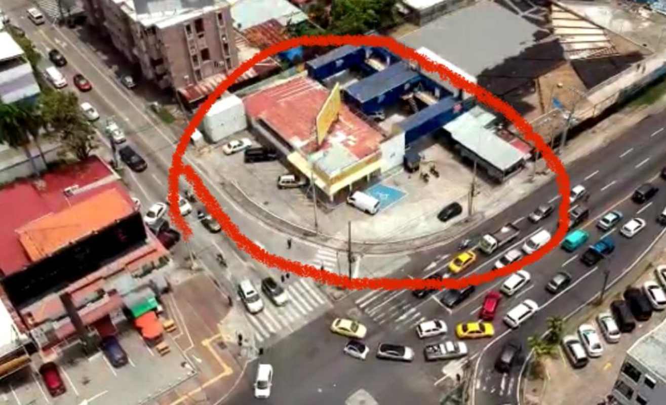 Urban zoning map with property parcel outlines and key streets Via España Bella Vista Panama