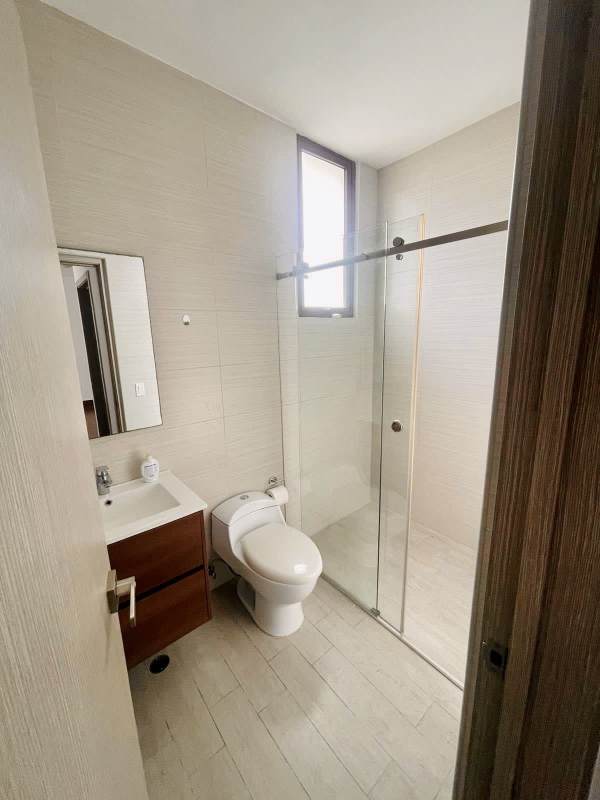 Spacious unfurnished bedroom with AC unit and closet PH Costamare Costa Sur Panama