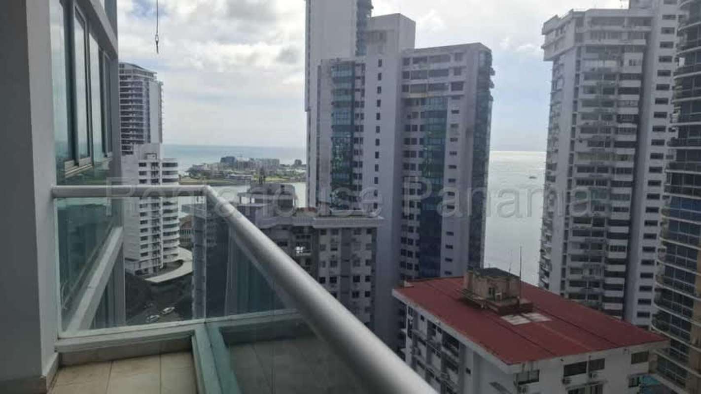 Spacious master bedroom walk-in closet large windows at PH Pacific Point Punta Paitilla Panama