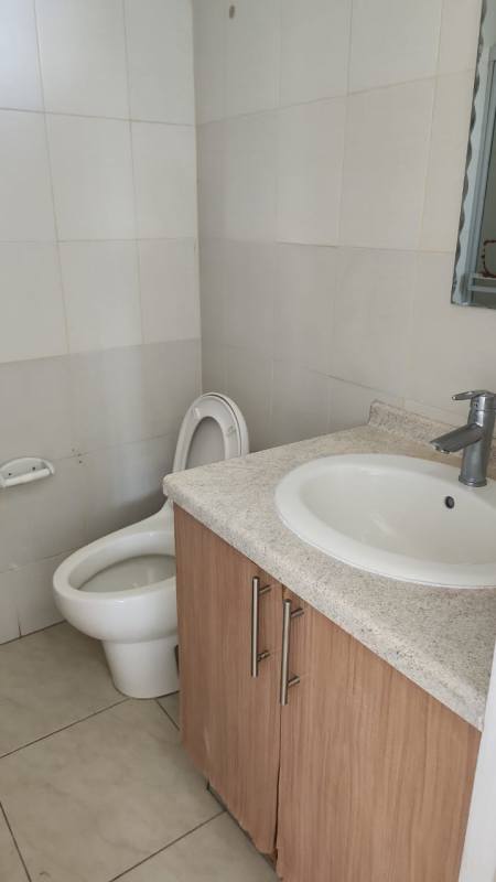 Modern bathroom with shower enclosure PH Albrook Point Clayton Panama