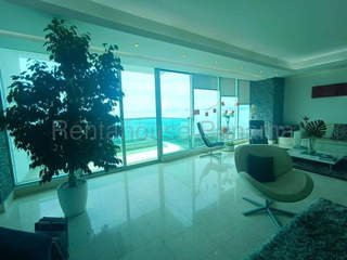 Apartment for Sale in Costa del Este - 4 bedrooms