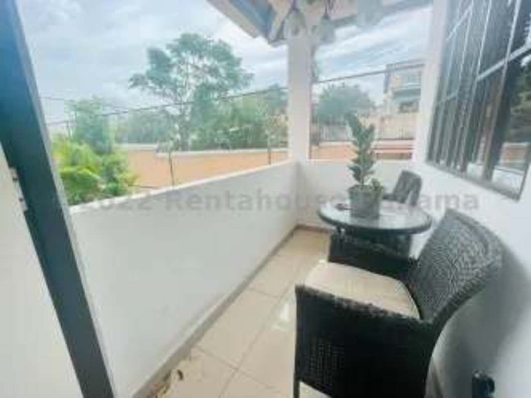 Small private pool with sun deck and greenery in El Doral Panama