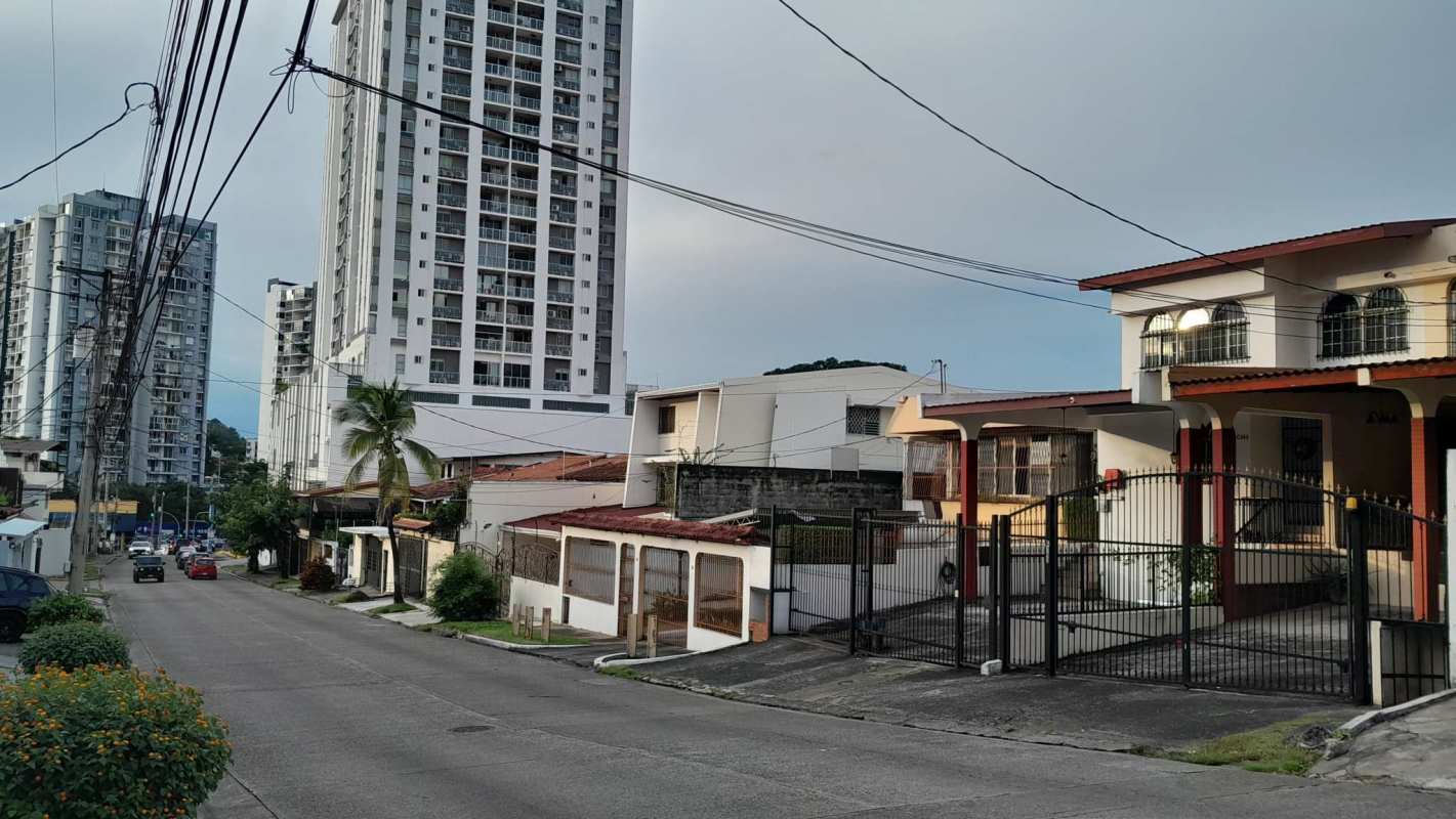 Dining room with archway and ceiling lamp inside Hato Pintado property Panama