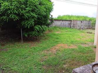 Affordable 2BR House with Yard in Playas Penonomé