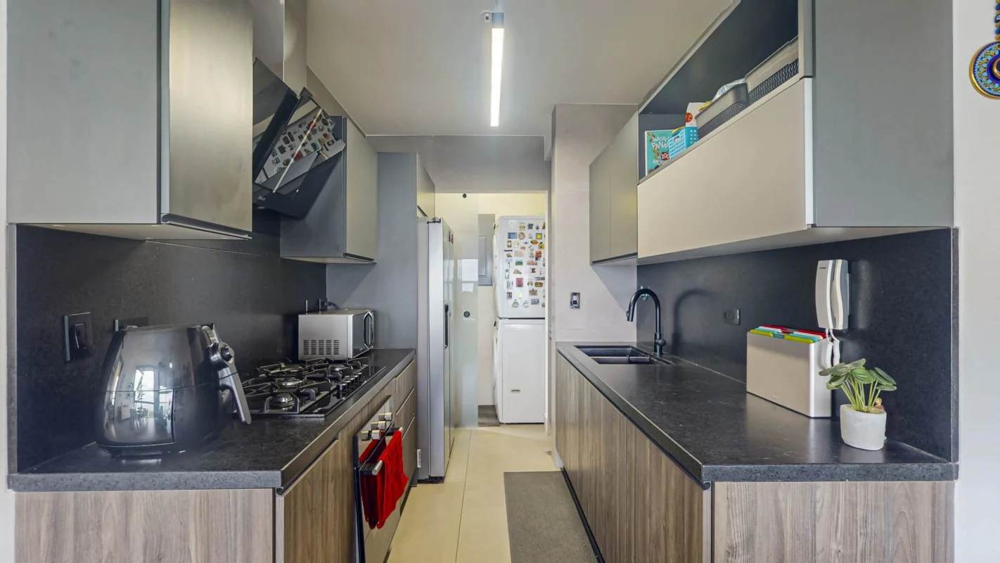 Second bedroom with closet in PH Victory Sport Coco del Mar Panama