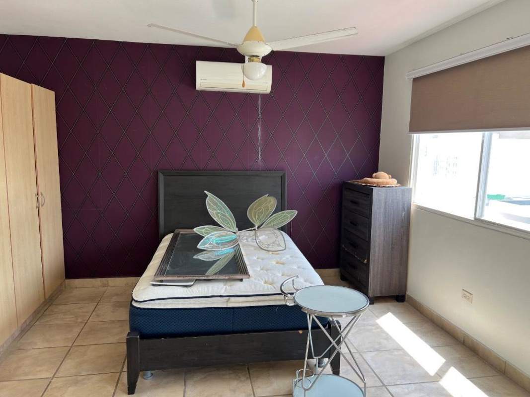 Furnished 3BR Townhouse with Pool at PH Everest Paseo del Norte