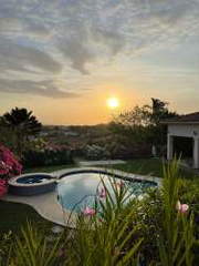 Detached House for Sale in San José - 4 bedrooms