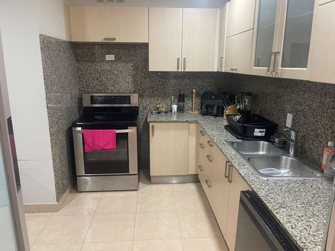 Tall Mediterranean-inspired condo building PH Parque del Mar Costa del Este Panama