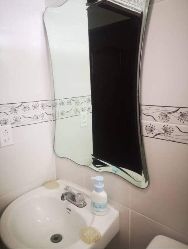 Furnished Room Rental for Women in Chanis $200