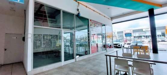 Restaurant space glass facade and entry in UniPlaza Costa Verde Panama