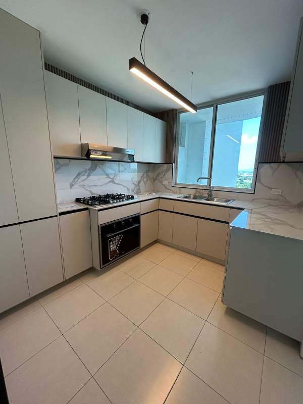 Spacious 3BR Apartment Central PH Mont Royale El Cangrejo