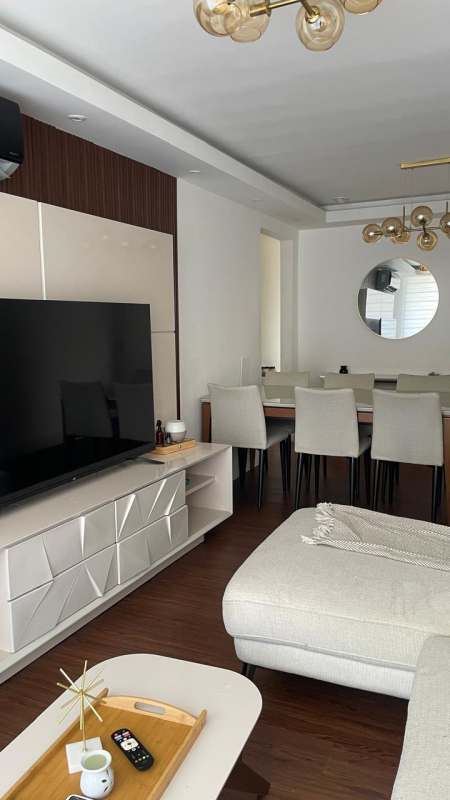 Modern bathroom with glass shower enclosure PH Rokas Condado del Rey Panama