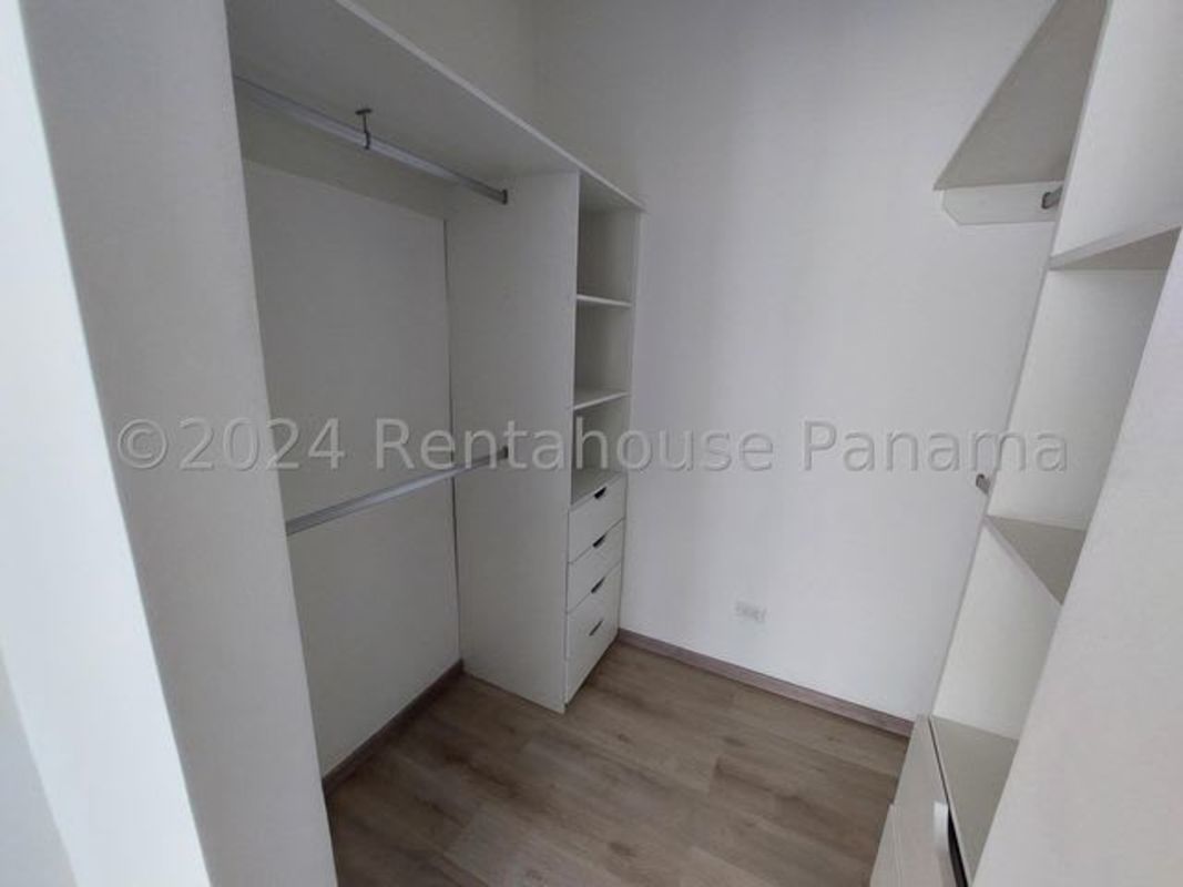 Bathroom with marble-look tiles, glass shower, PH The Cosmopolitan Panama City