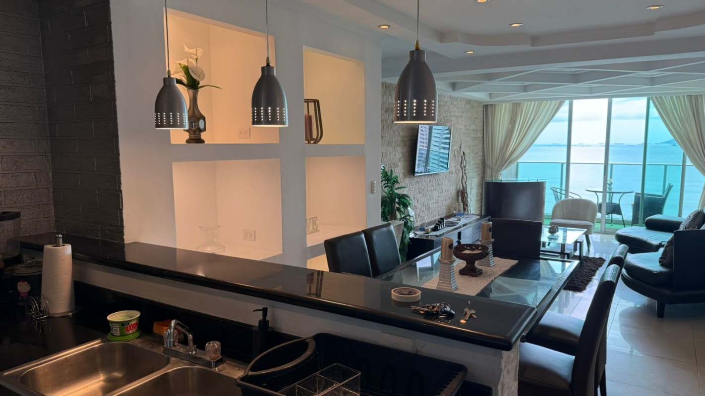 Master bedroom ocean view, elegant decor, luxury apartment rental The Ocean Club Punta Pacifica