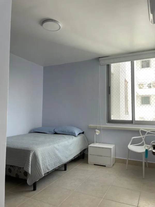 Bright secondary bedroom with AC and closet furnished apartment Clayton Park 1 Panama