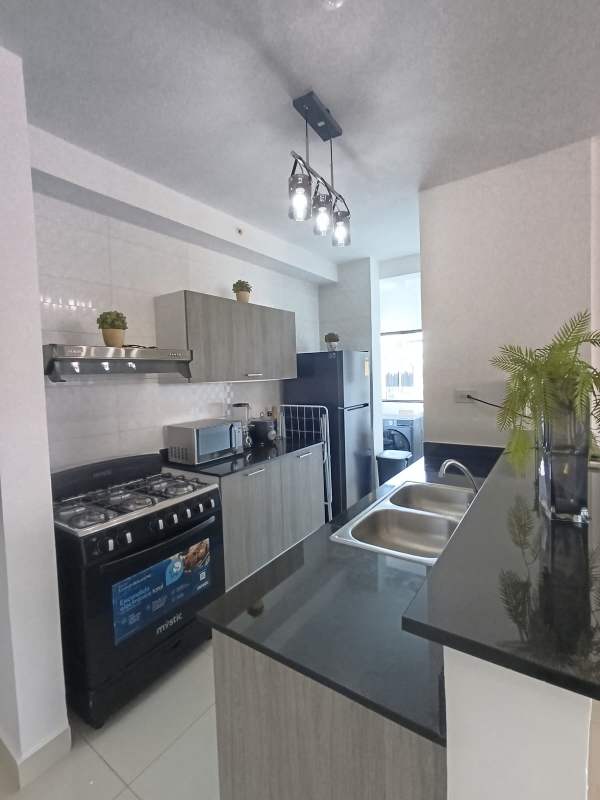Brand new kitchen with granite countertops and modern cabinets PH Canvas Parque Lefevre Panama