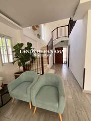 House for Sale in Juan Díaz - 4 bedrooms
