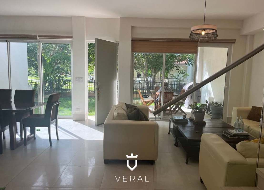 Bright living room with marble floors and modern finishes in townhouse Santa Maria Panama