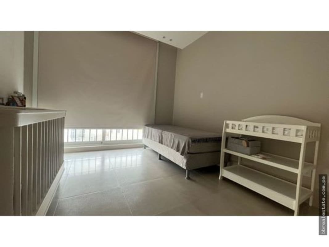 Private garden terrace with greenery perfect for BBQ at Santa Maria Panama