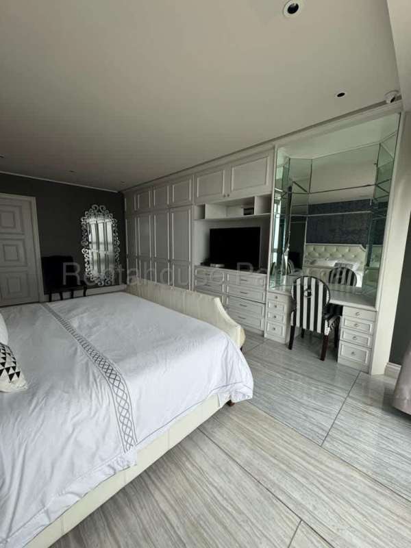 Luxury bathroom with glass shower and marble finishes PH Oceanaire Punta Pacifica Panama