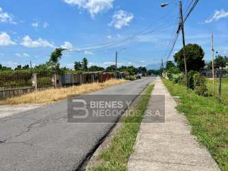 Commercial development lot at Panamericana corner entrance La Concepción Bugaba