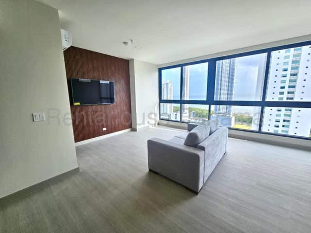 Luxury 1BR 2BA Apartment For Rent PH Arcadia Costa del Este