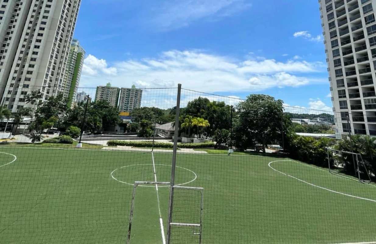 Dining area with natural light at PH Rokas apartment Pedregal Panama City