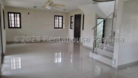 Two-story house with carport for rent in Sunset Hills Costa Verde Panama