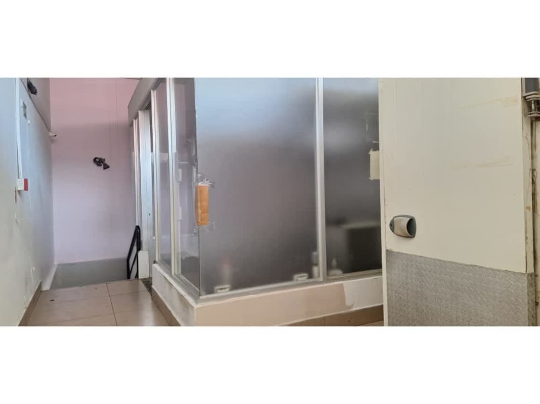 Commercial kitchen area ventilation system sink tiled walls San Francisco Panama