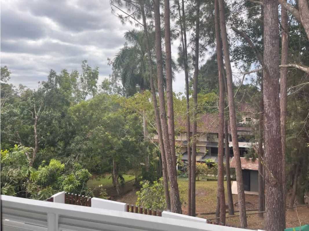 Modern kitchen quartz countertops modular cabinets luxury house Albrook Panama