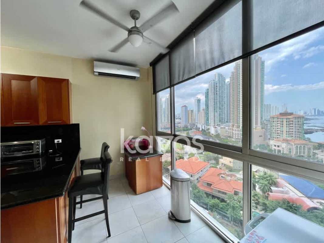 Entrance hall with marble floors and recessed lighting at PH Aqualina luxury apartment