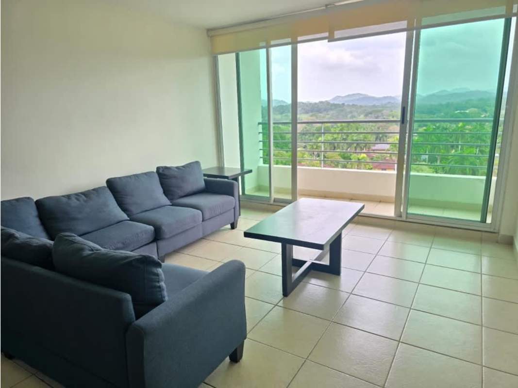 Stylish entrance lobby with contemporary design at Clayton Park I Ancon Panama