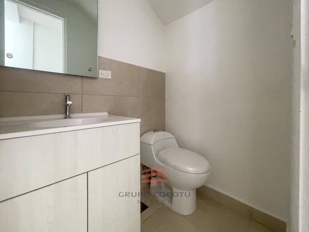 Master bedroom with porcelain floors, large windows, en suite bath in Costa Sur Panama