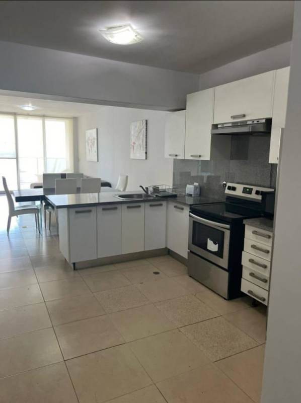 Master suite with balcony access, ocean view and AC PH White Tower Avenida Balboa Panama