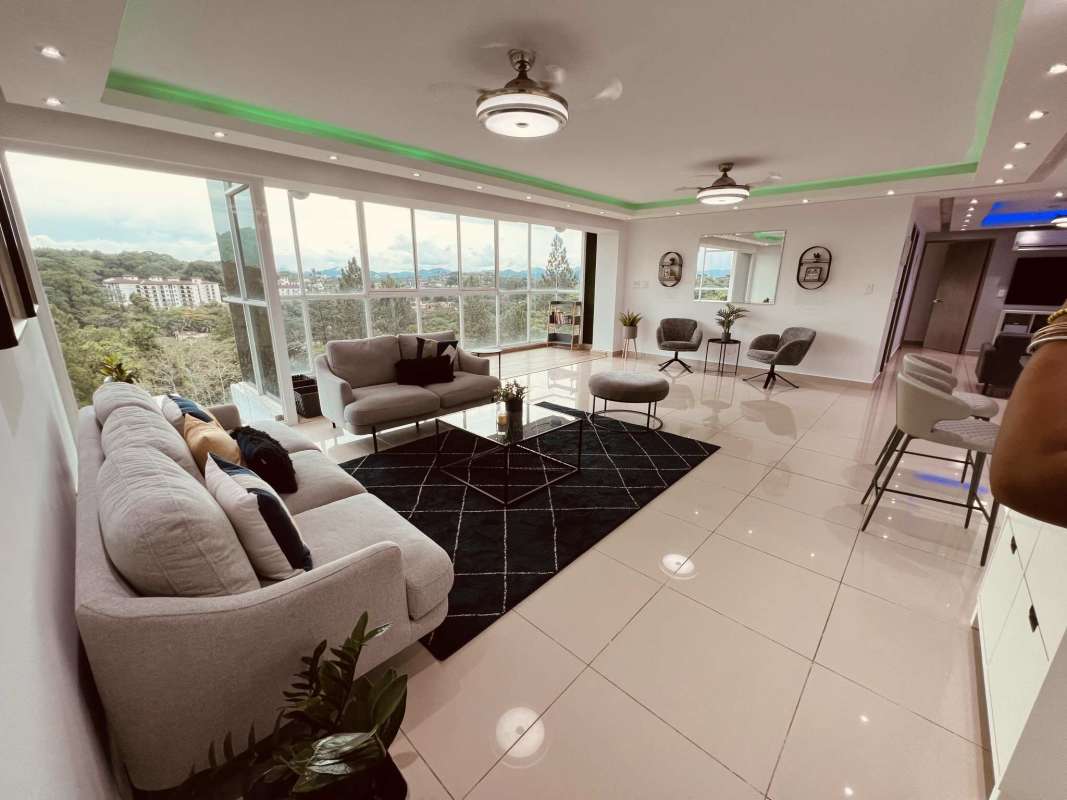 Furnished 3BR Apartment with Balcony & Pool in Albrook