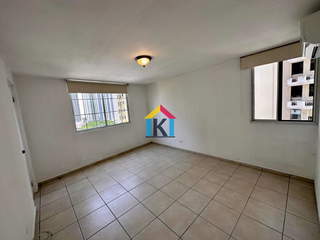 Apartment for Sale in San Francisco - 2 bedrooms