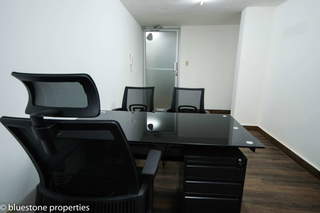 Office for Rent in La Exposición - 0 bedrooms