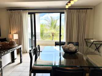 Dining room with modern furnishings Casa del Sol Buenaventura Panama