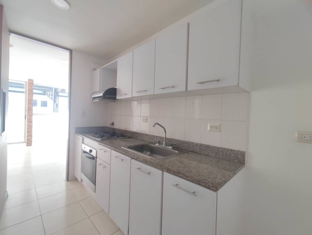 Covered laundry space with sink plumbing connections PH Altavista Tower El Bosque Panama