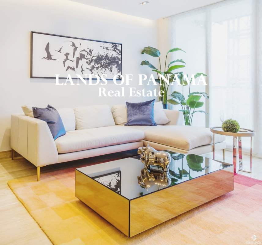 Master bedroom with ensuite, AC, closet at PH The Regent Costa del Este Panama