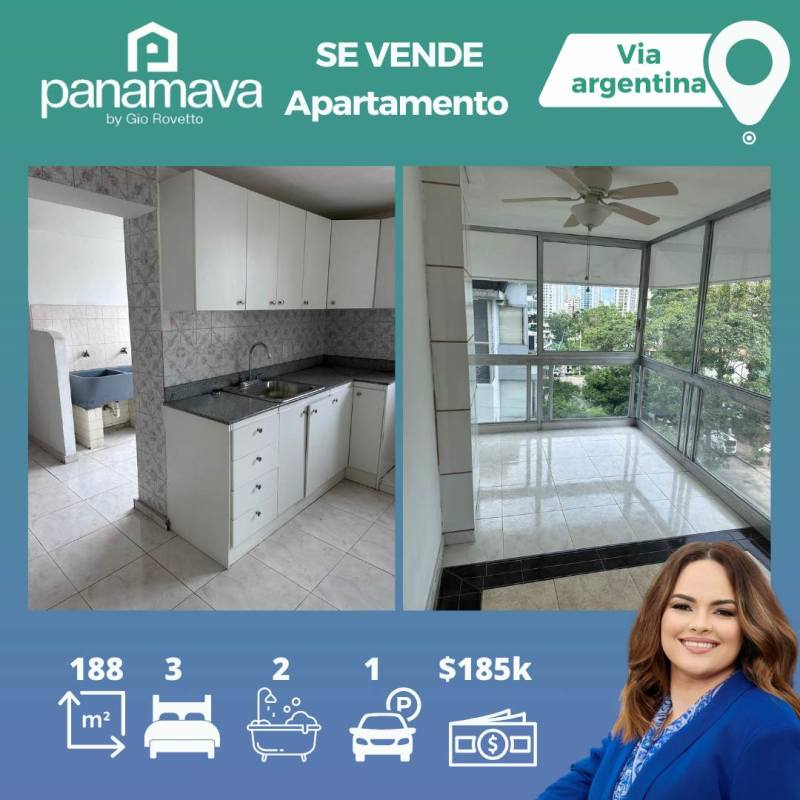 Master bedroom with built-in closet, ceiling fan, AC unit, large window in El Cangrejo Panama