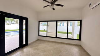 House for Sale or Rent in Costa del Este - 4 bedrooms