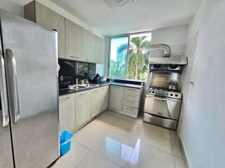 Apartment for Rent in Victoriano Lorenzo / Condado del Rey - 4 bedrooms