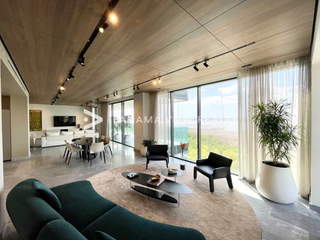 Apartment for Sale in Costa del Este - 4 bedrooms