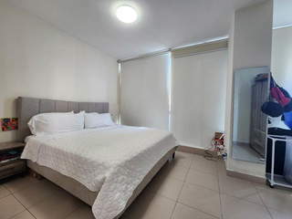 Apartment for Sale in San Francisco - 2 bedrooms