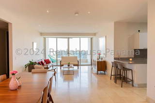 Apartment for Sale in Santa Maria - 3 bedrooms