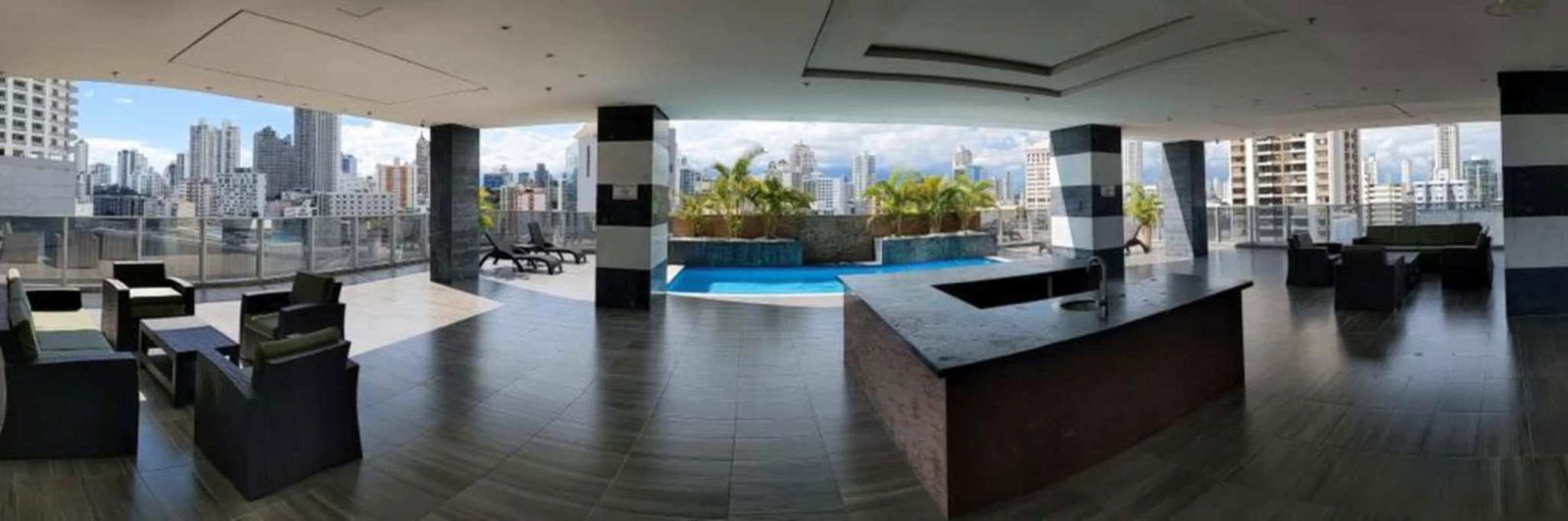 Rooftop infinity pool with skyline views at PH Park City Obarrio Panama