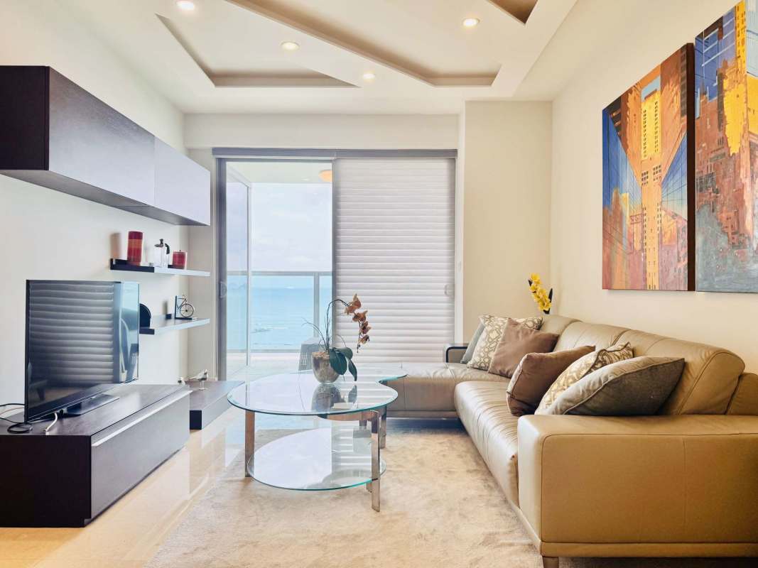 Large balcony with ocean and city panoramic views in Yoo Panama on Avenida Balboa