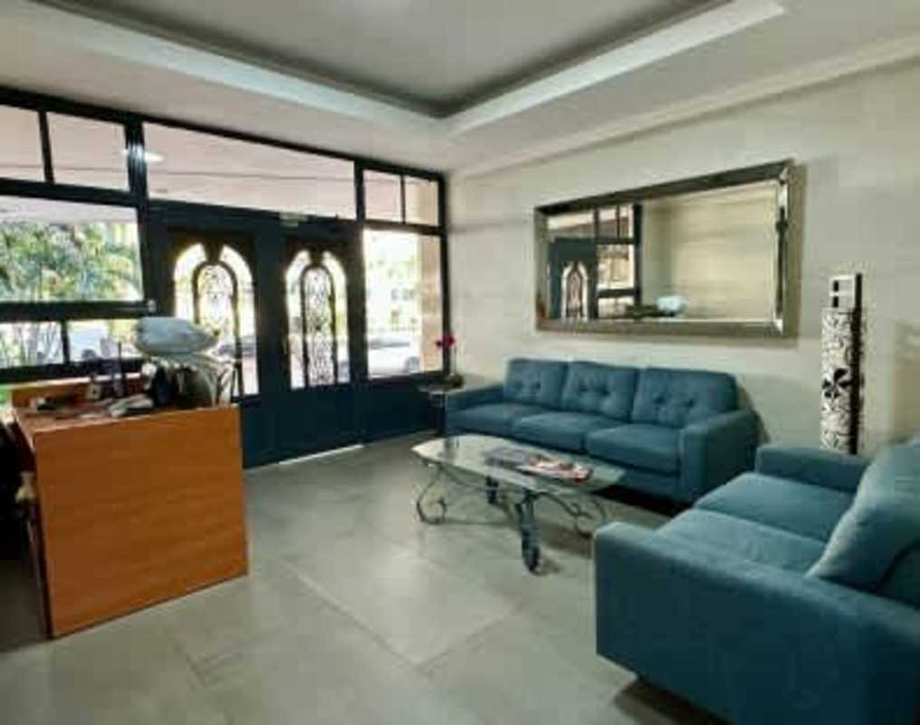 Balcony with skyline and Pacific ocean views at PH BICSA Tower on Avenida Balboa