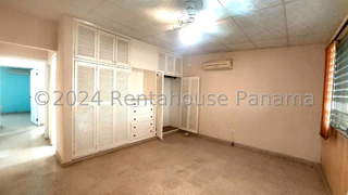 House for Sale in Villa Zaita - 3 bedrooms